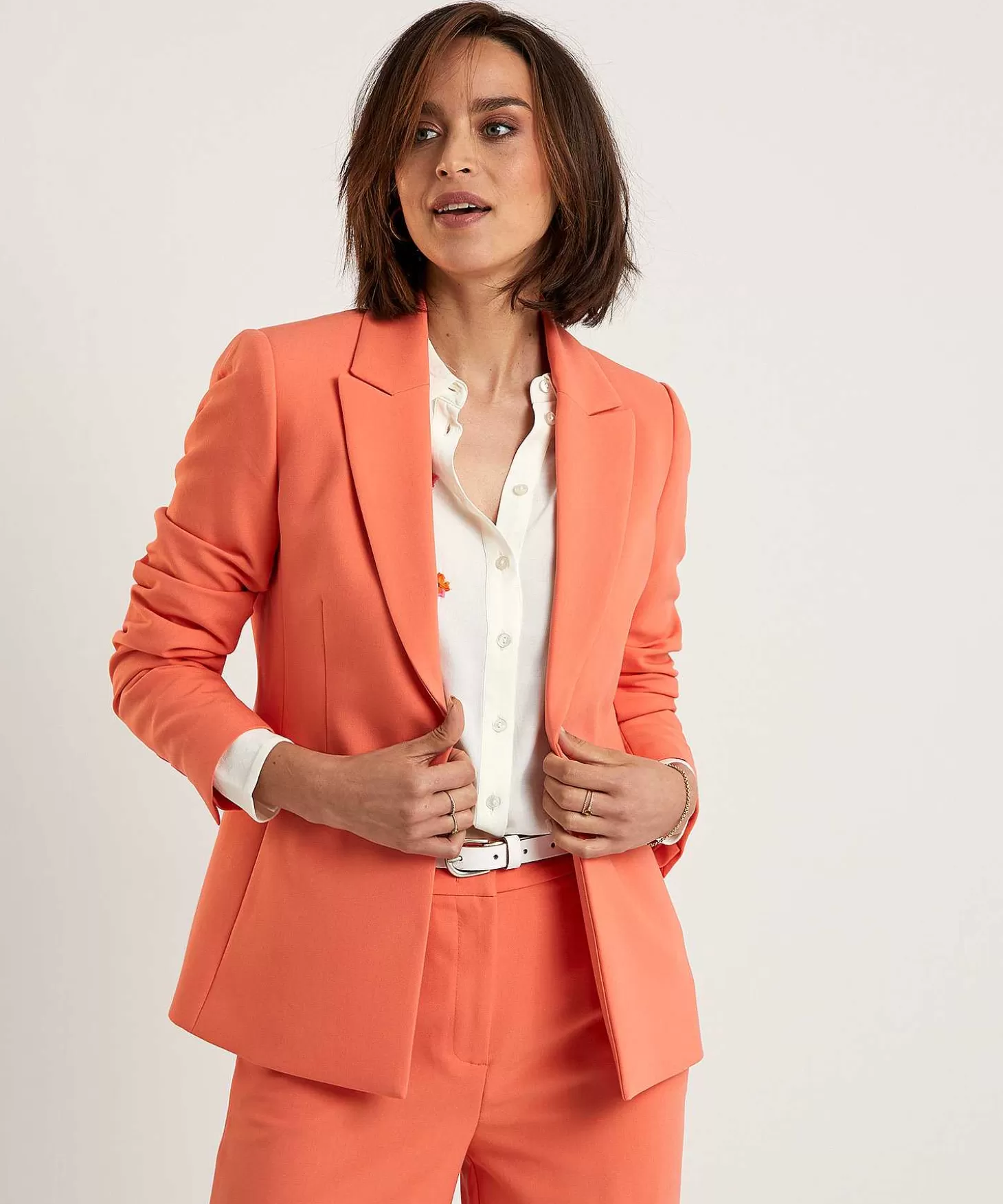 BEAUMONT APPAREL Beaumont Blazer Bee Online