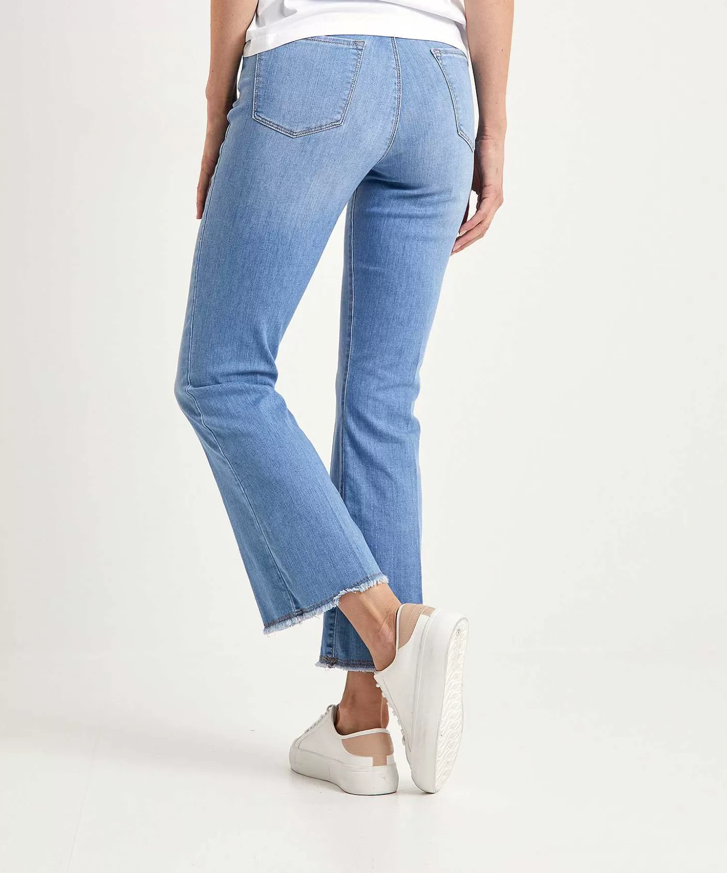 Brax Kick Flare Jeans Shakira Flash Sale