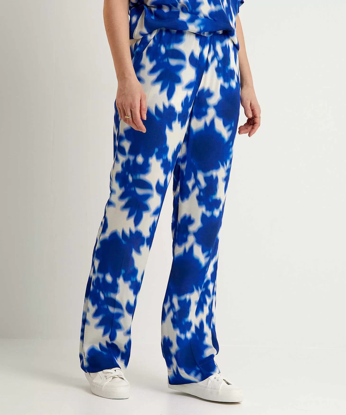 KYRA Wide Leg Broek Floral Print Iris Online