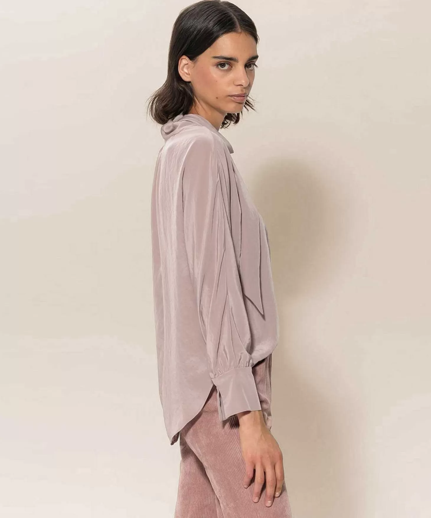 Luisa Cerano Silky Blouse Met Strik New