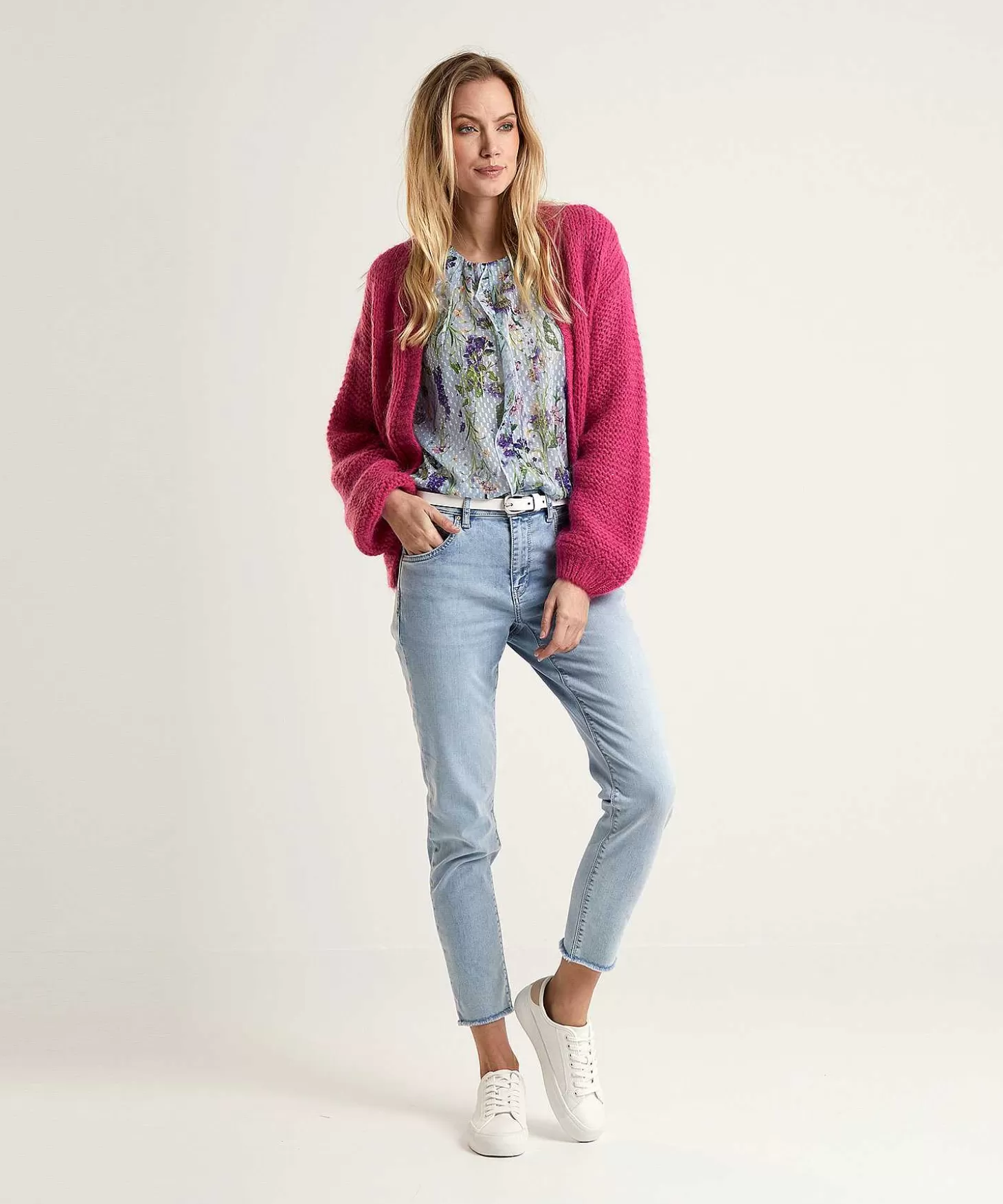 Marc Cain Collections Marc Cain Blouse Bloemenprint Met Roezelrandje Outlet