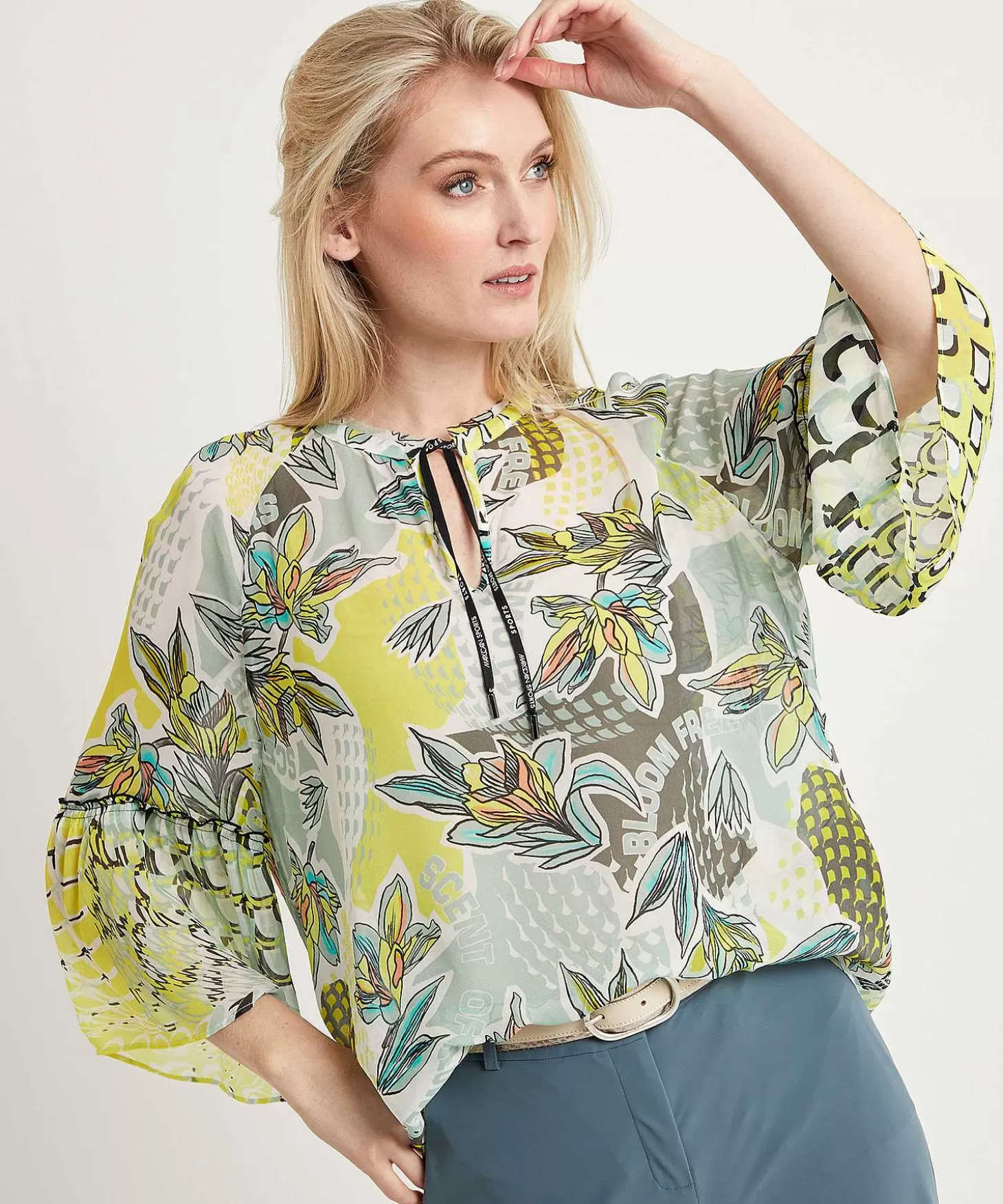 Marc Cain Sports Transparante Blouse Bloemenprint Hot