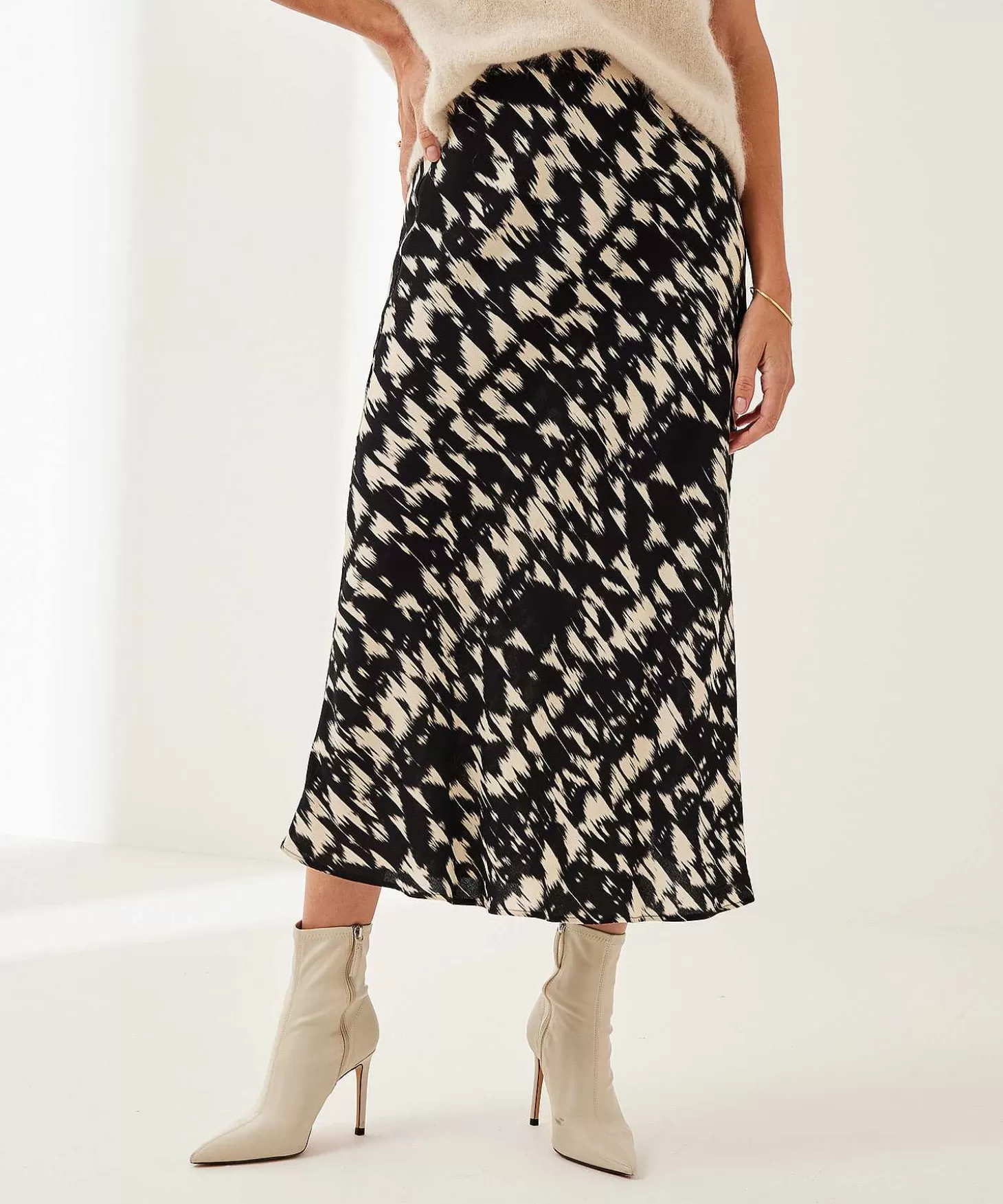 No Man's Land Rok Viscose Crepe Veegprint Sale