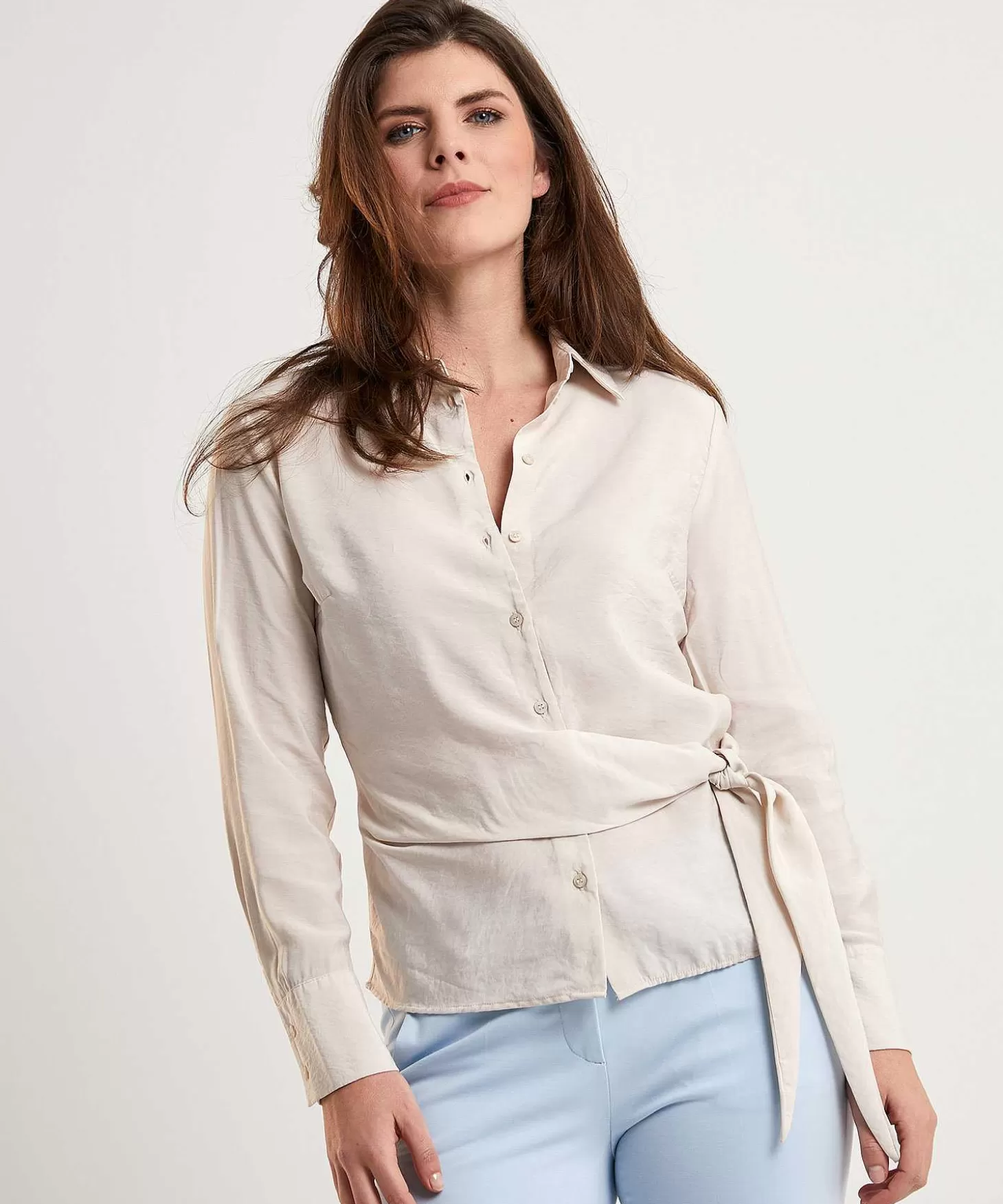 OUI Silky Blouse Met Knoop New